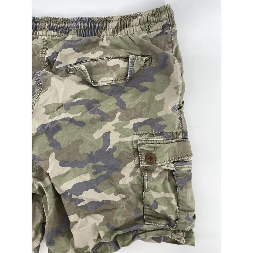 American Eagle Outfitters these shorts